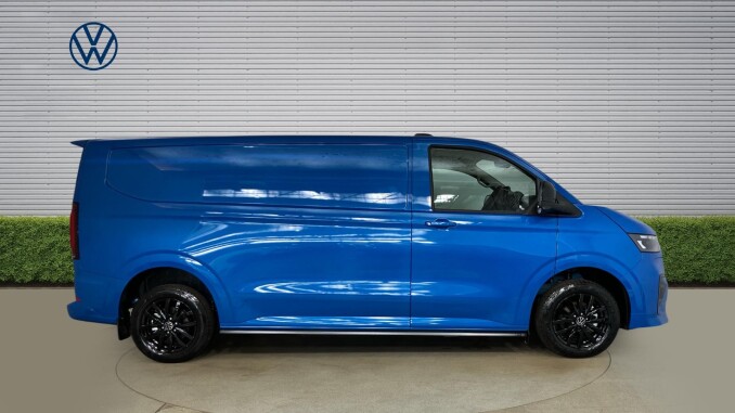Volkswagen Transporter T32 Lwb Electric 160kW 70kWh Commerce Pro S Van Auto [5 Plus] - Image 4
